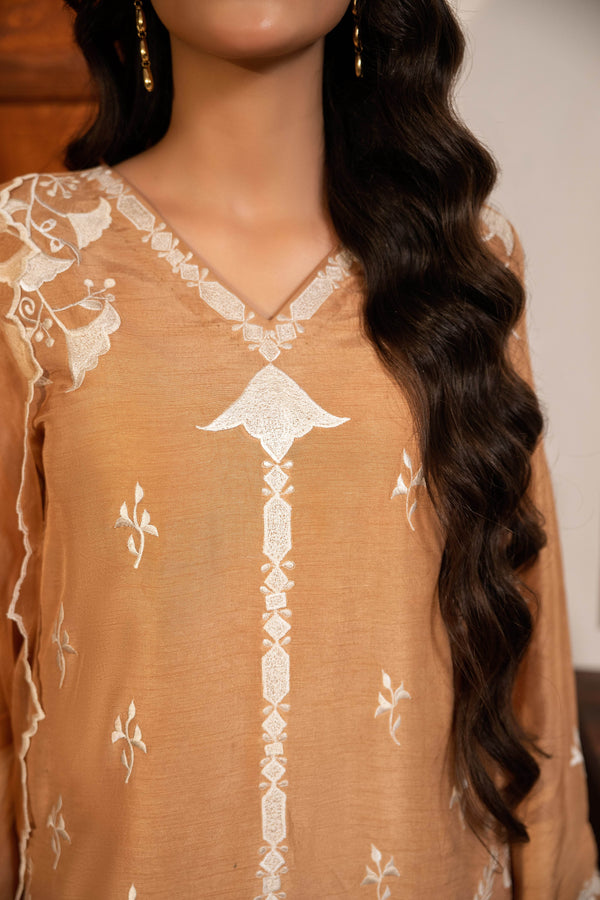 Zariya - A Golden Whisper of Heritage - Muze London