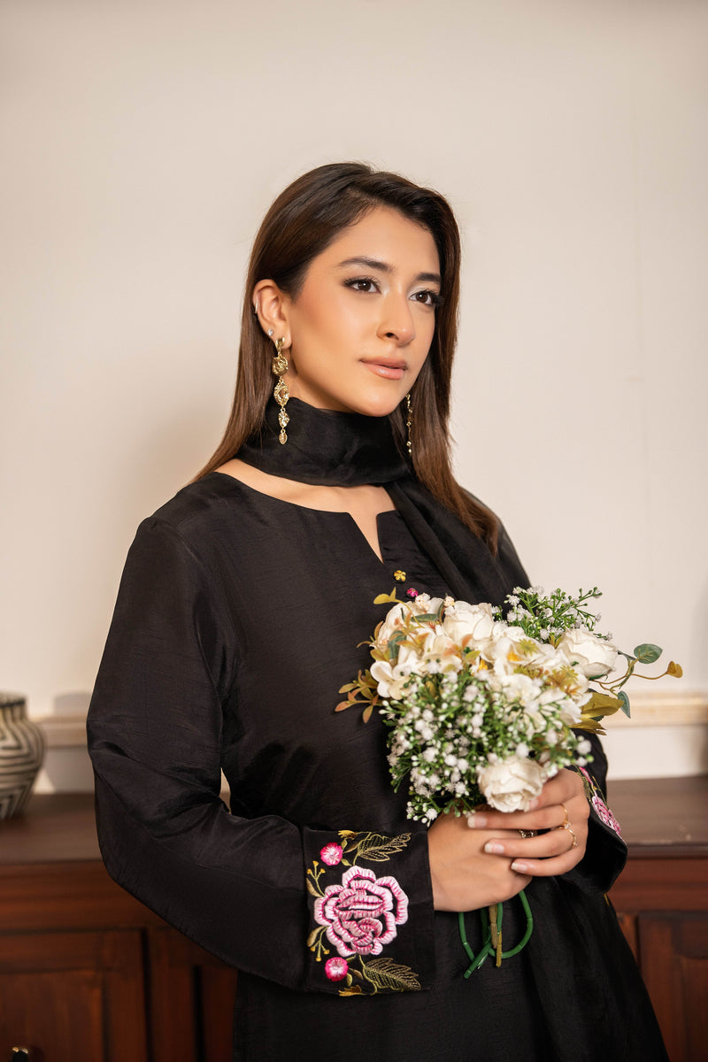 Black Blossoms - A Tale of Craft & Grace - Muze London