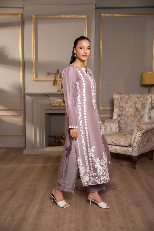 Whispering Lilac - Aree Embroidered Luxe Set - Muze London