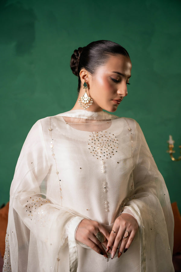 Tehzeeb Élan – Ivory Mukesh Handcrafted Silk Ensemble - Muze London