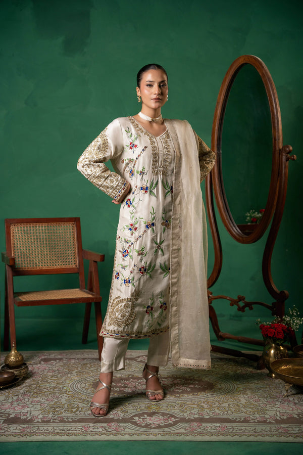 Tehzeeb Éternelle - A Masterpiece Redesigned, Luxury Reimagined - Muze London