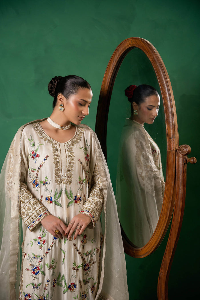 Tehzeeb Éternelle - A Masterpiece Redesigned, Luxury Reimagined - Muze London