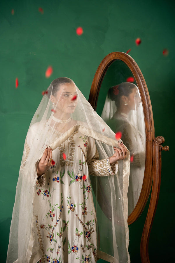 Tehzeeb Éternelle - A Masterpiece Redesigned, Luxury Reimagined - Muze London