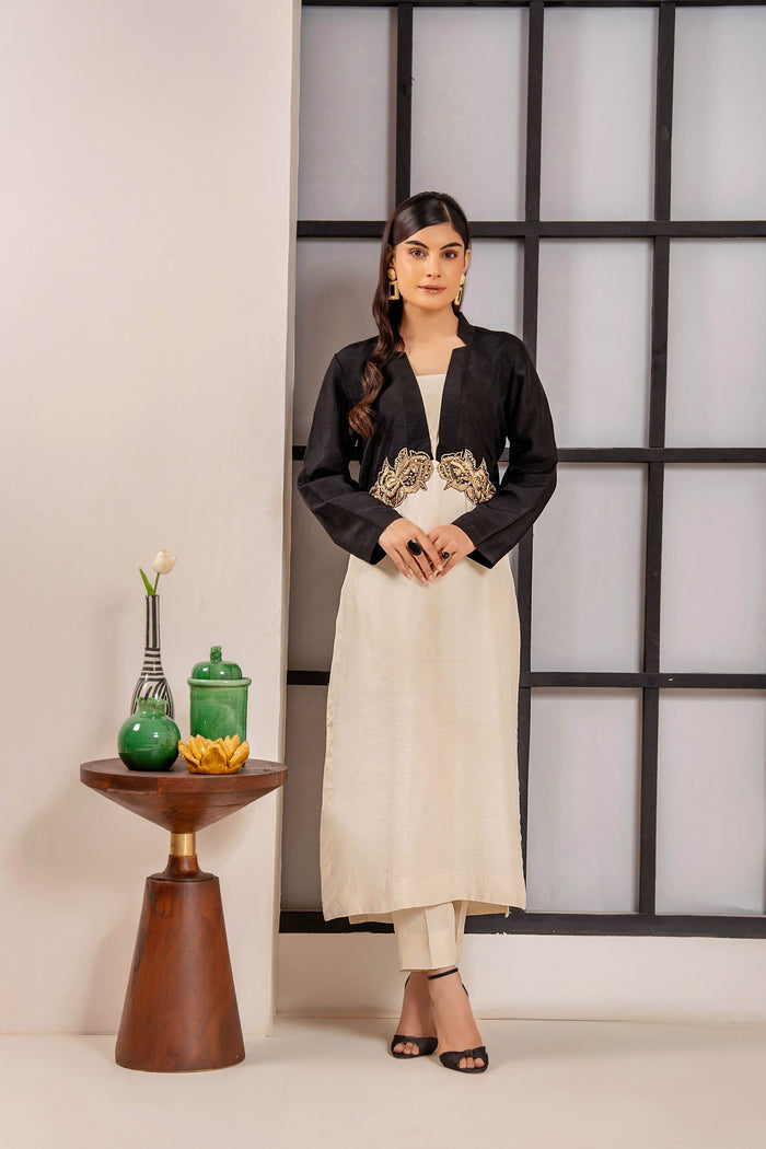 Noir Elegance – Hand-embellished motif - Muze London