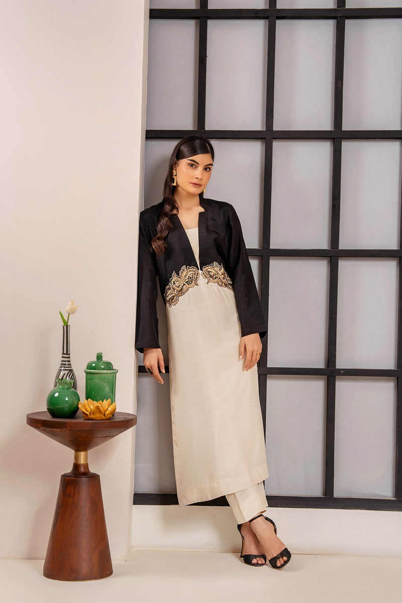 Noir Elegance – Hand-embellished motif - Muze London