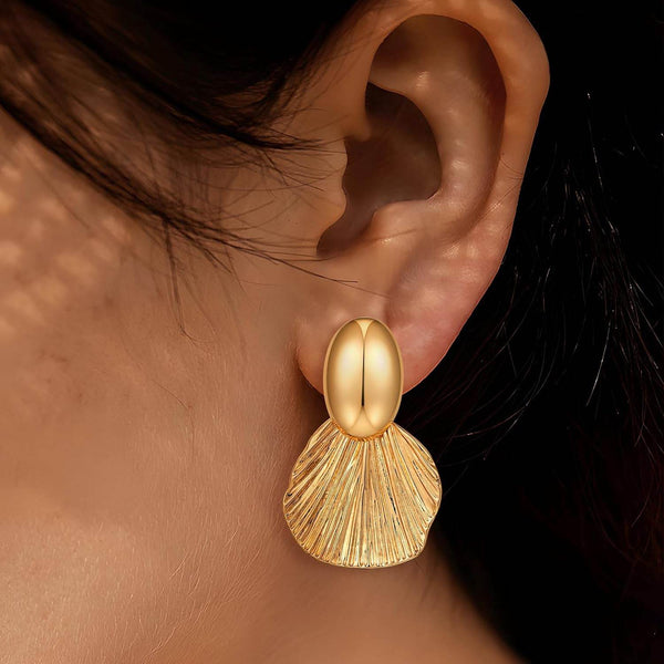 Vintage SS Jewelery Golden - Muze London