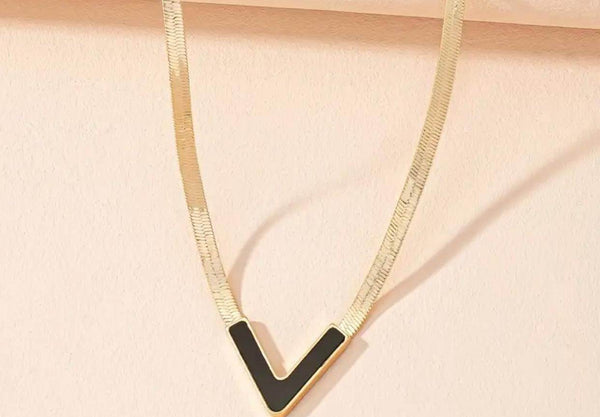 V Shape Necklace SS 18k - Muze London