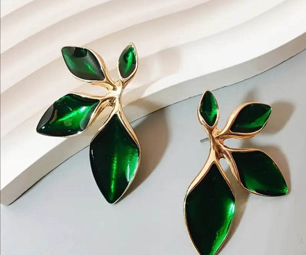 Vintage SS Leaf Drop Studs - Muze London