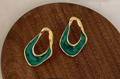 Vintage PC Tear Drop Earrings - Muze London