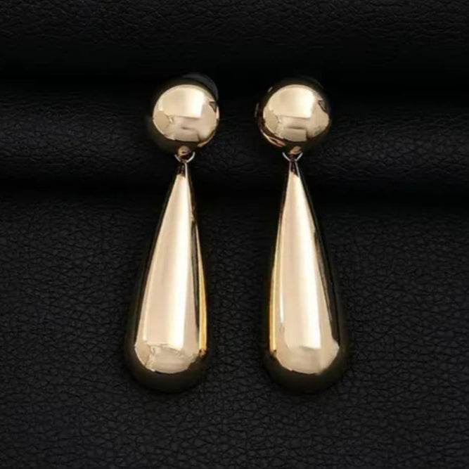 Vintage PC Dangle Earrings - Muze London